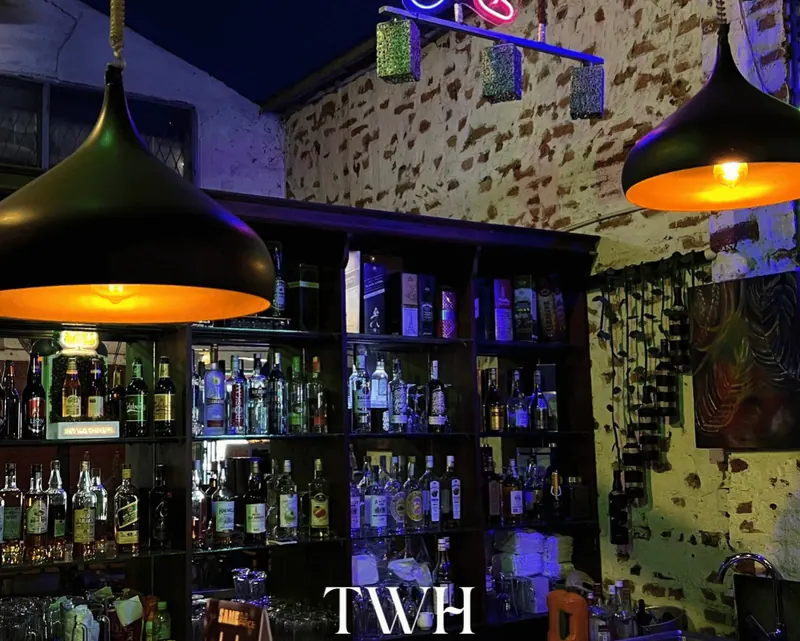 The Warehouse Colombo restaurant and bar – photo 15